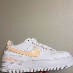 US 8 Women's Nike Air Force 1 Shadow – White/Peach – Worn Once